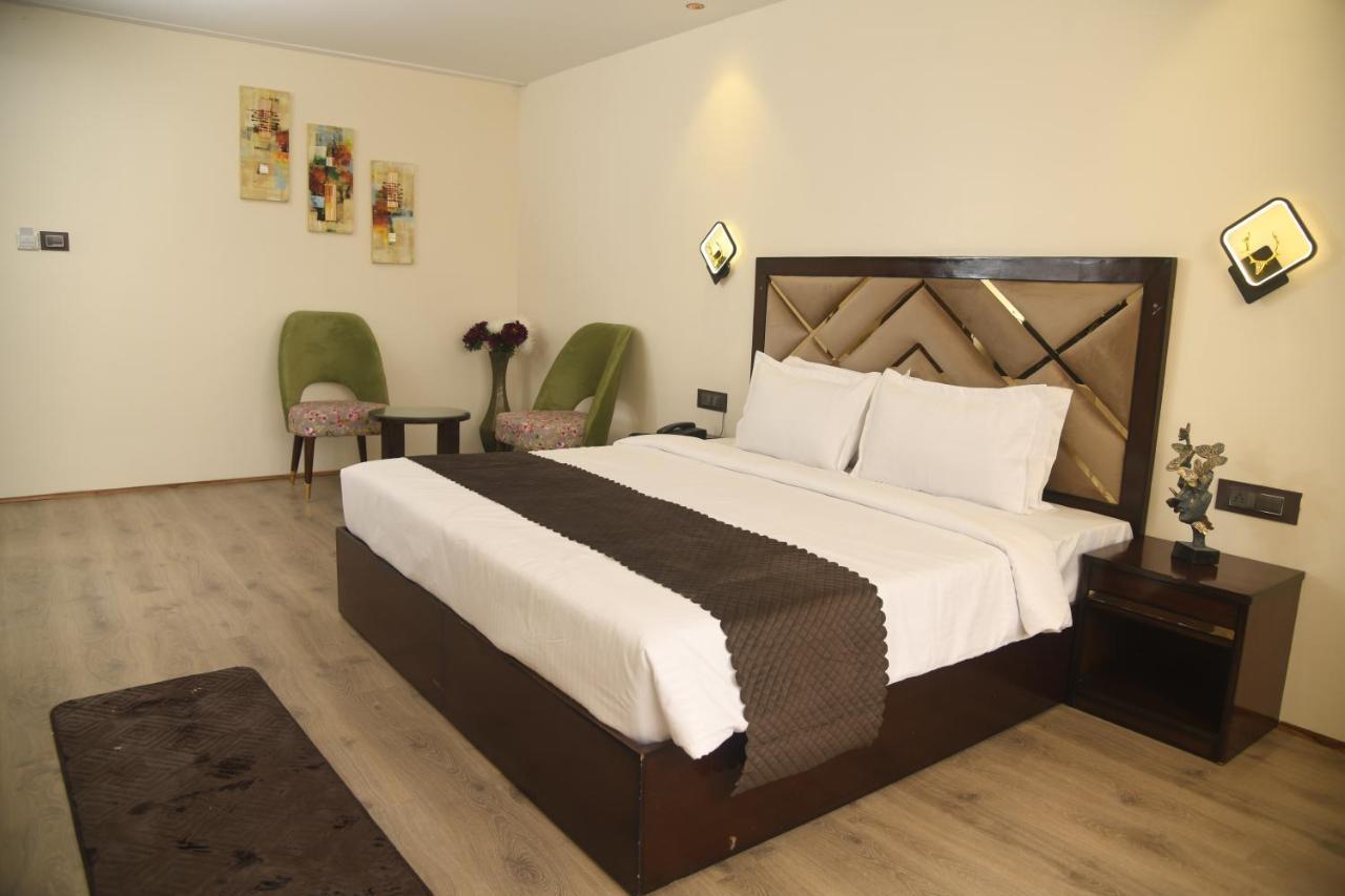 Cloud Social Hotel Shillong Exterior foto